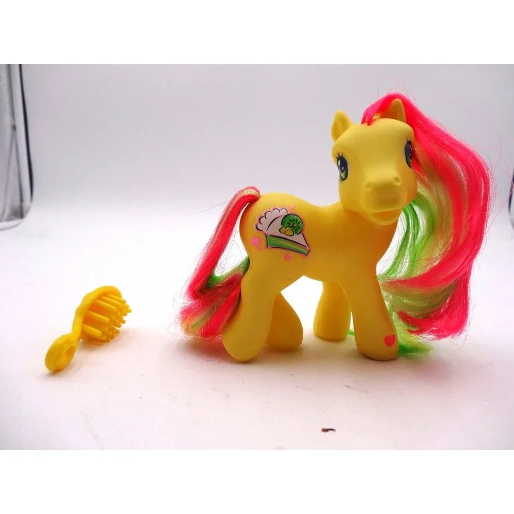 My Little Pony G3 Butterfly‎ Island Dazzle Bright Kiwi Tart with Brush